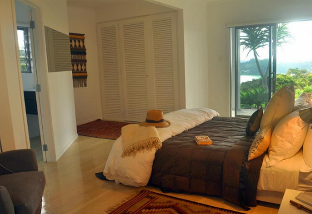 Tiki Tiki Ora Bed & Breakfast Russell Phòng bức ảnh